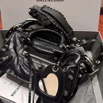 Balenciaga Women Neo Cagole XS Handbag in Black Arena Lambskin - 图片 8