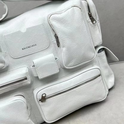 Balenciaga Women Superbusy Large Sling Bag in White 702168210C89104 - 图片 7