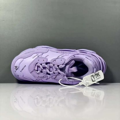 Balenciaga Women Triple S Sneaker Allover Logo in Purple and Black - 图片 3