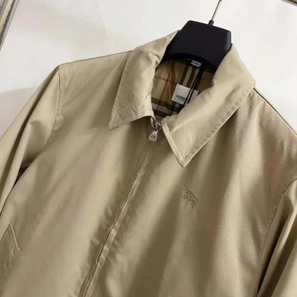 Burberry Men Gabardine Harrington Jacket 80710571 - 图片 4
