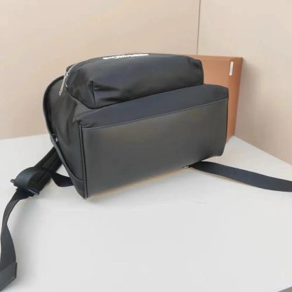 Burberry Men Logo Print ECONYL Backpack-Black 80634951 - 图片 5