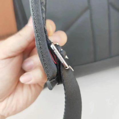 Burberry Men Logo Print ECONYL Backpack-Black 80634951 - 图片 10