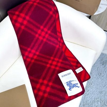 Burberry Unisex Check Wool Scarf-Red 80792481 - 图片 2