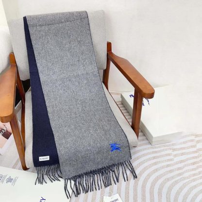 Burberry Unisex Reversible Cashmere Scarf-Grey 80778241 - 图片 2