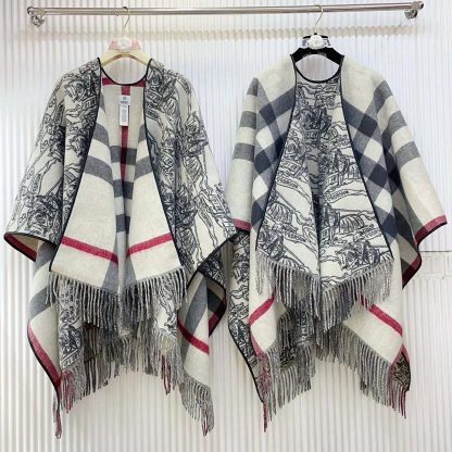 Burberry Women Reversible EKD Check Wool Cape-White 80748511 - 图片 3