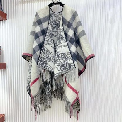 Burberry Women Reversible EKD Check Wool Cape-White 80748511 - 图片 5