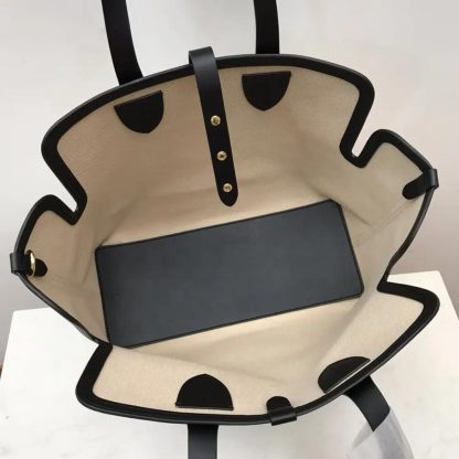 Burberry Women The Medium Soft Cotton Canvas Belt Bag-Beige - 图片 4