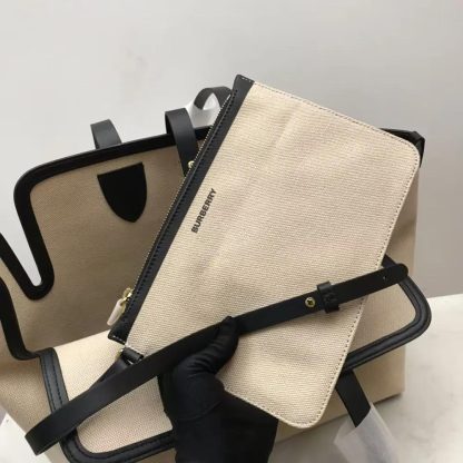 Burberry Women The Medium Soft Cotton Canvas Belt Bag-Beige - 图片 5