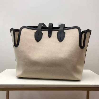 Burberry Women The Medium Soft Cotton Canvas Belt Bag-Beige - 图片 2