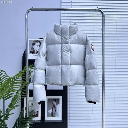 Canada Goose Men Cypress Cropped Puffer in Recycled Feather-Light Ripstop Shiny-Silverbirch - 图片 2