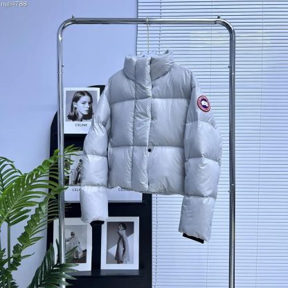 Canada Goose Men Cypress Cropped Puffer in Recycled Feather-Light Ripstop Shiny-Silverbirch - 图片 4