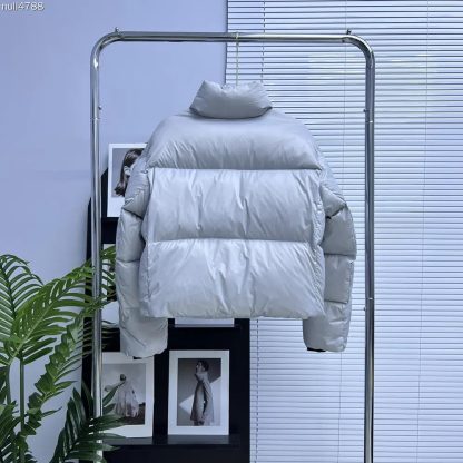 Canada Goose Men Cypress Cropped Puffer in Recycled Feather-Light Ripstop Shiny-Silverbirch - 图片 3