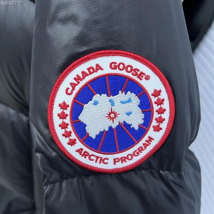 Canada Goose Men Cypress Puffer with Recycled Feather-Light-Ripstop-Black - 图片 10