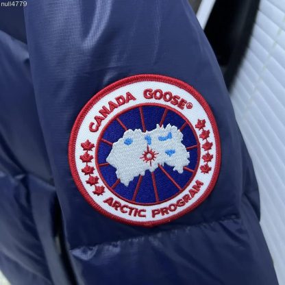 Canada Goose Men Cypress Puffer with Recycled Feather-Light-Ripstop-Navy - 图片 10