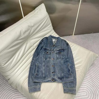 Celine Men Trucker Jacket in Dark Union Wash Denim RV02E930F - 图片 2