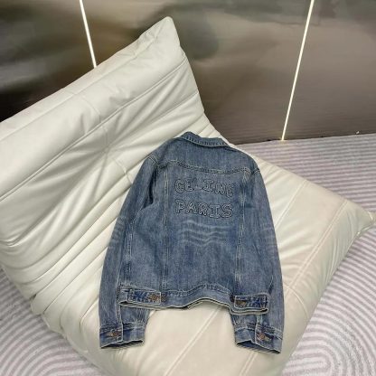 Celine Men Trucker Jacket in Dark Union Wash Denim RV02E930F - 图片 3