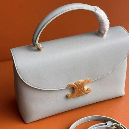 Celine Women Medium Nino Bag in Shiny Calfskin-White 117523GG2 - 图片 4
