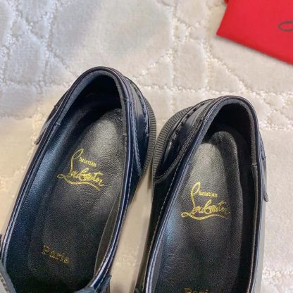 Christian Louboutin Women CL Moc Lug Loafers Abrasivato Calf Leather-Black - 图片 7