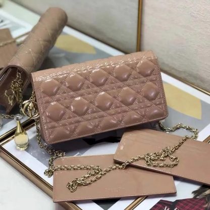 Dior Lady Dior Pouch Patent Cannage Calfskin-Sandy - 图片 2