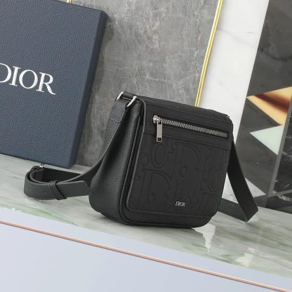 Dior Men Messenger Bag with Flap Black Dior Gravity Leather and Black Grained Calfskin - 图片 4