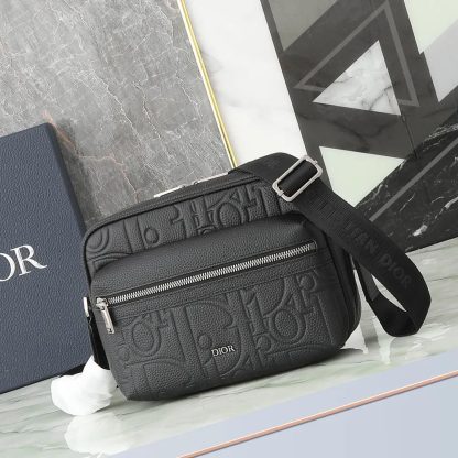 Dior Men Rider 2.0 Zipped Messenger Bag Black Dior Gravity Leather and Black Grained Calfskin - 图片 2