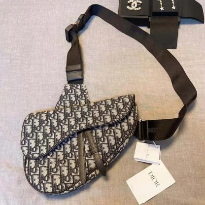 Dior Men Saddle Bag Beige and Black Dior Oblique Jacquard 1ADPO093YKY - 图片 5