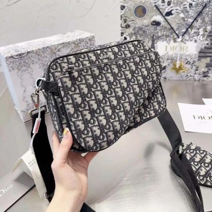 Dior Men Saddle Triple Pouch Beige and Black Dior Oblique Jacquard - 图片 2