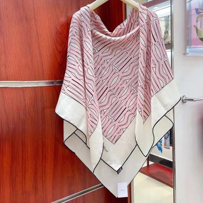 Dior Unisex Miss Dior Allover 90 Square Scarf White and Pale Pink Silk Twill - 图片 3