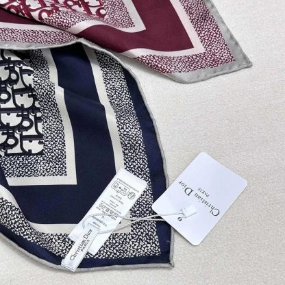 Dior Unisex Dior Oblique Diortwin 90 Square Scarf Burgundy and Navy Blue Silk Twill - 图片 6