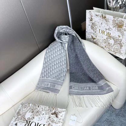 Dior Unisex Oblique Scarf Ecru and Gray Cashmere - 图片 5