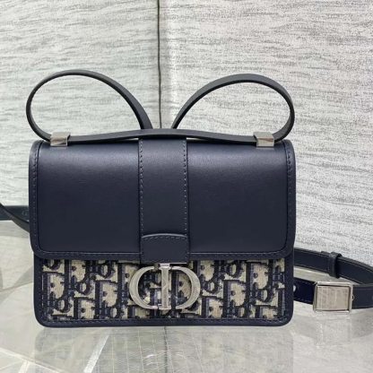 Dior Women 30 Montaigne Bag Blue Dior Oblique Jacquard and Smooth Calfskin - 图片 3