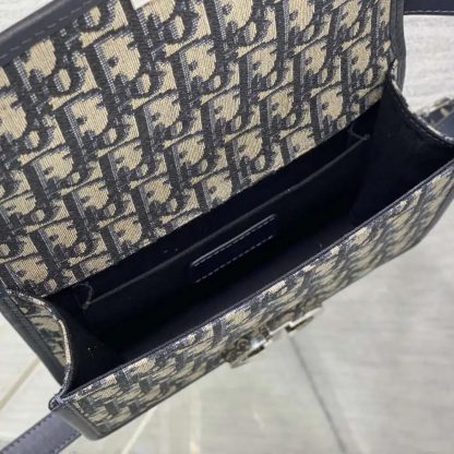 Dior Women 30 Montaigne Bag Blue Dior Oblique Jacquard and Smooth Calfskin - 图片 9