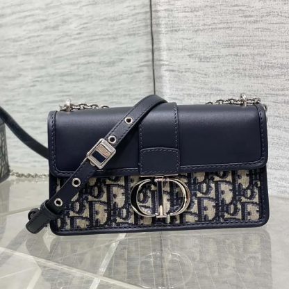 Dior Women 30 Montaigne East-West Bag with Chain Blue Dior Oblique Jacquard and Smooth Calfskin - 图片 4