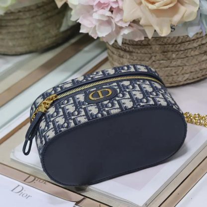Dior Women 30 Montaigne Mini Vanity Case Blue Dior Oblique Jacquard - 图片 6