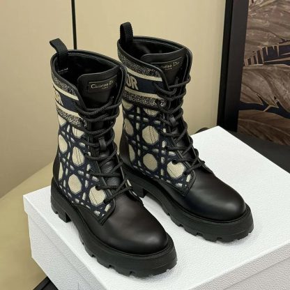 Dior Women D-Major Ankle Boot Black Calfskin with Deep Blue - 图片 2