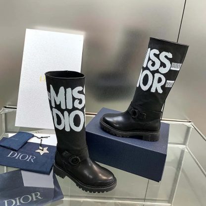 Dior Women D-Major Boot Black Technical Fabric with White Miss Dior Graffiti Print - 图片 5