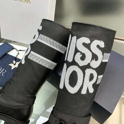 Dior Women D-Major Boot Black Technical Fabric with White Miss Dior Graffiti Print - 图片 9
