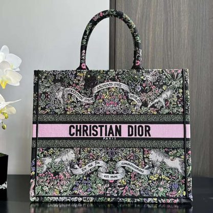 Dior Women Large Dior Book Tote Black Embroidery M1286ZEDO_M911 - 图片 2