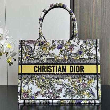 Dior Women Medium Dior Book Tote Latte Embroidery with Yellow Multicolor Dior Chardons Motif - 图片 2