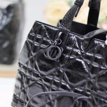 Dior Women Medium Dior Toujours Bag Black Macrocannage Crinkled Calfskin - 图片 9