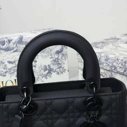 Dior Women Medium Lady Dior Bag Black Ultramatte Cannage Calfskin - 图片 4