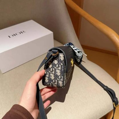 Dior Women Miss Caro Pouch with Chain Blue Dior Oblique Jacquard and Smooth Calfskin - 图片 7