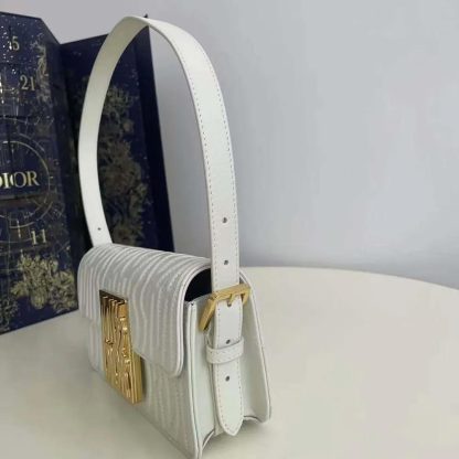 Dior Women Miss Dior Flap Bag Latte Quilted Miss Dior Allover Calfskin - 图片 4