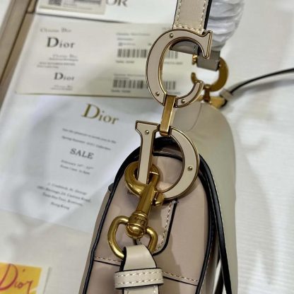 Dior Women Saddle Bag with Strap Two-Tone Biscuit and Trench Beige Supple Calfskin - 图片 7