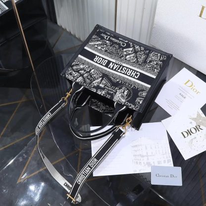 Dior Women Small Dior Book Tote Black and White Plan de Paris Embroidery with Black Calfskin - 图片 6