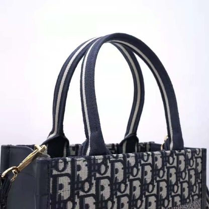 Dior Women Small Dior Book Tote Blue Dior Oblique Embroidery and Calfskin - 图片 7