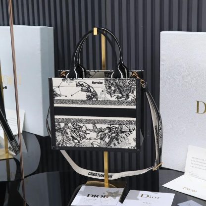 Dior Women Small Dior Book Tote Latte and Black Dior Zodiac Embroidery with Black Calfskin - 图片 3