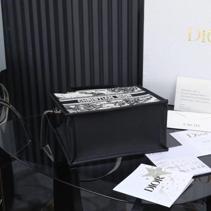 Dior Women Small Dior Book Tote Latte and Black Dior Zodiac Embroidery with Black Calfskin - 图片 7