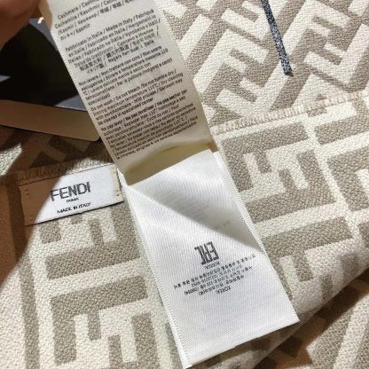 Fendi Unisex FF Scarf Dove Gray Wool and Cashmere Scarf - 图片 6