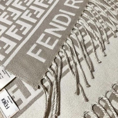Fendi Unisex FF Scarf Dove Gray Wool and Cashmere Scarf - 图片 5